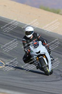 media/Nov-15-2024-CVMA Friday Practice (Fri) [[b142d29251]]/4-Group 4 and Trackday/Session 2 (Turn 10)/